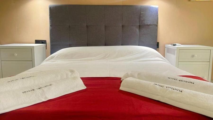Hotel Arganda Arganda Del Rey Extérieur photo
