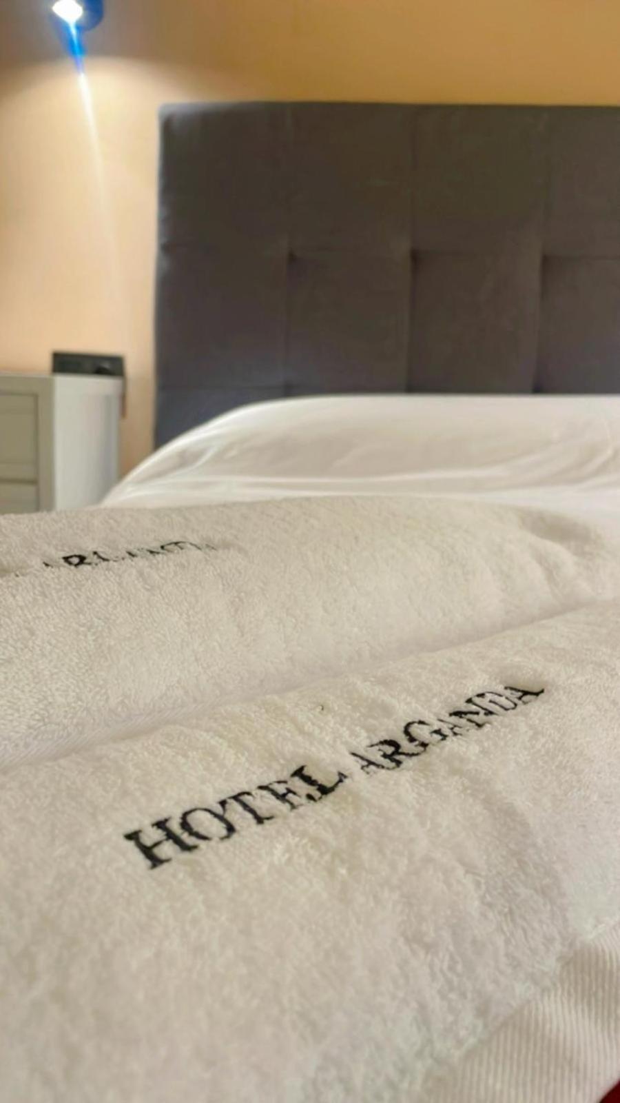Hotel Arganda Arganda Del Rey Extérieur photo
