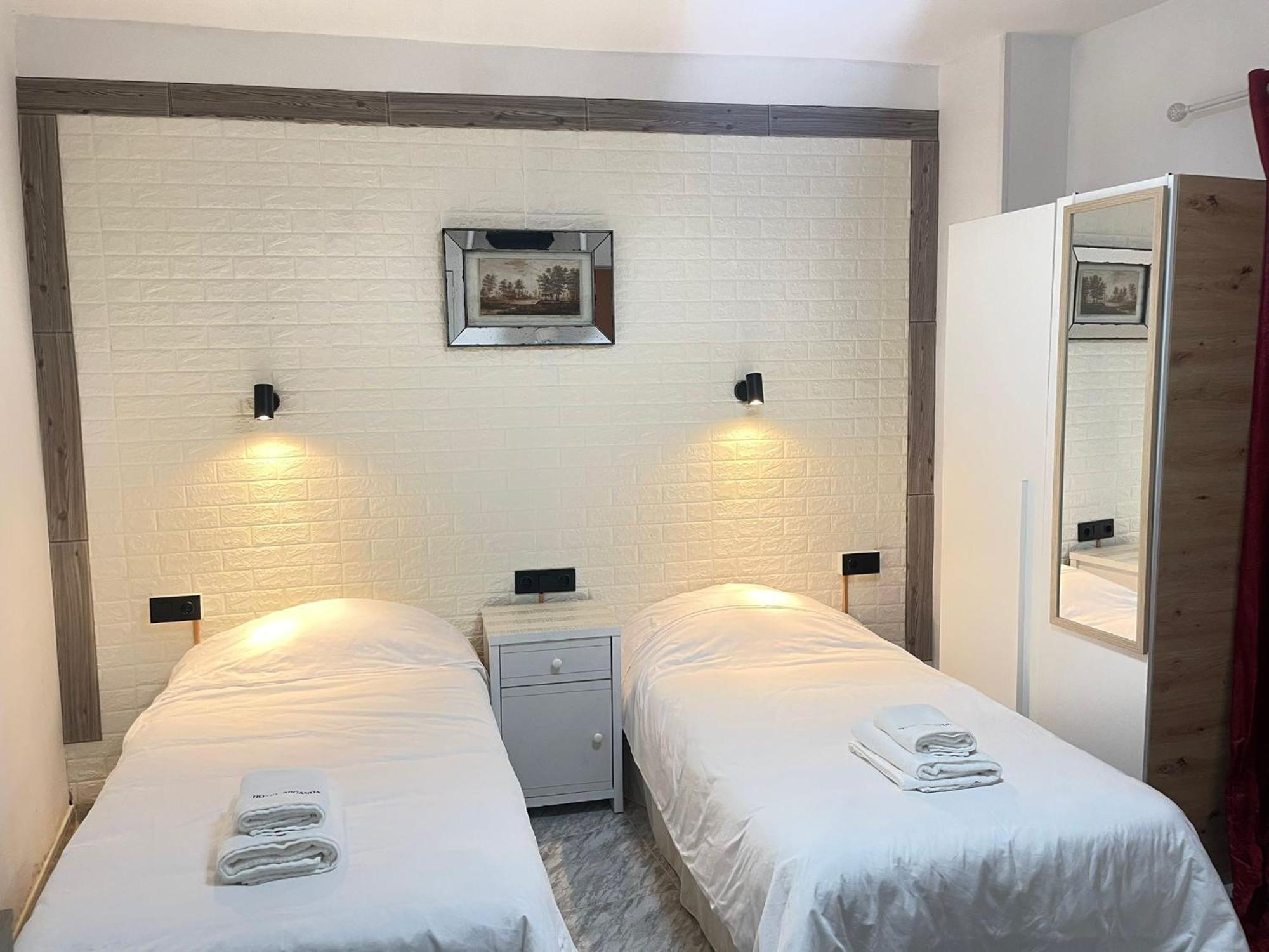 Hotel Arganda Arganda Del Rey Extérieur photo