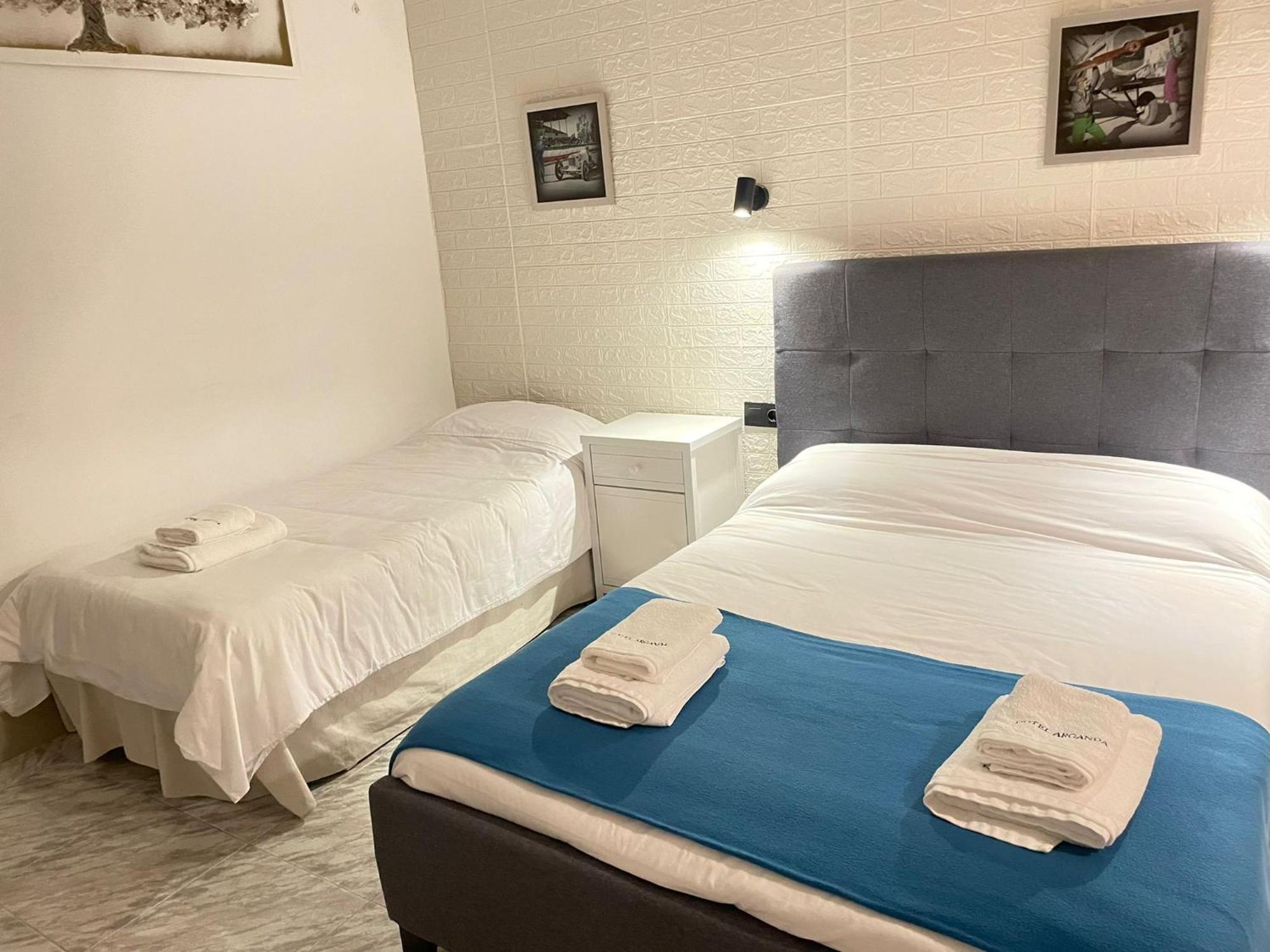 Hotel Arganda Arganda Del Rey Extérieur photo